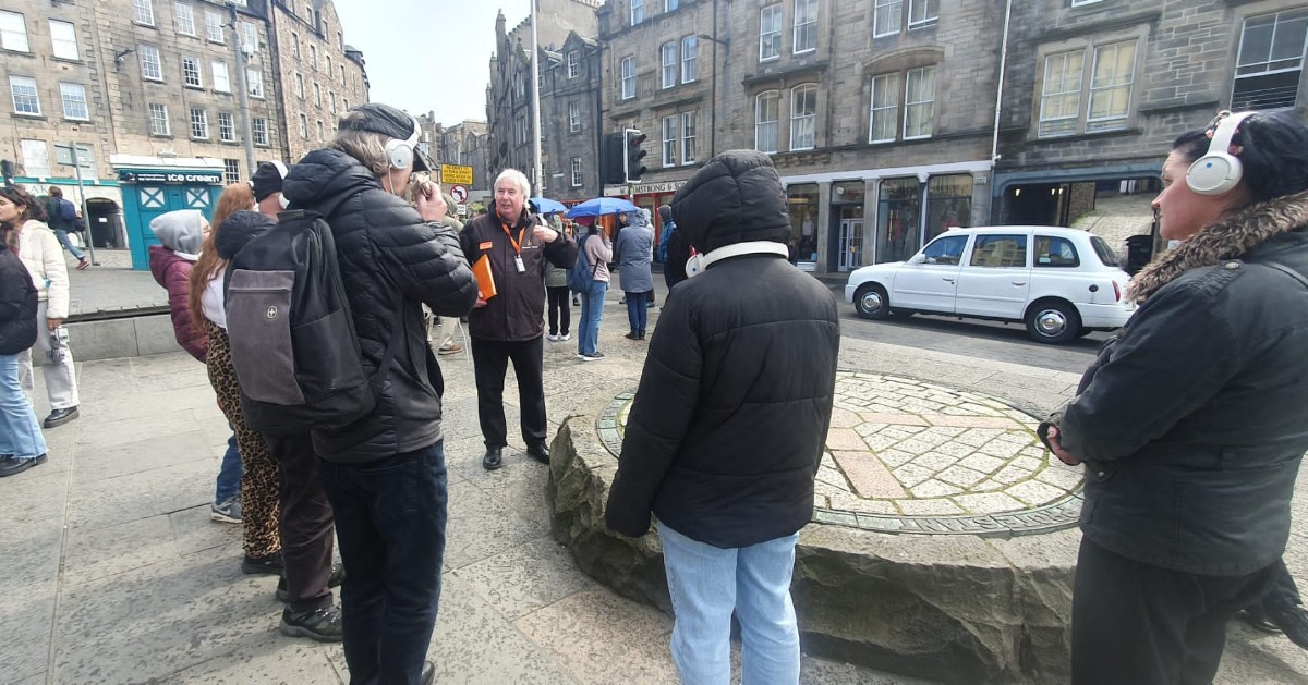 What an amazing time we had to explore Grassmarket! the amazing @mercattours gave us a fun and insightful tour around our area and taught us so much history #GCP #Mercattours #Grassmarket #Community #history
