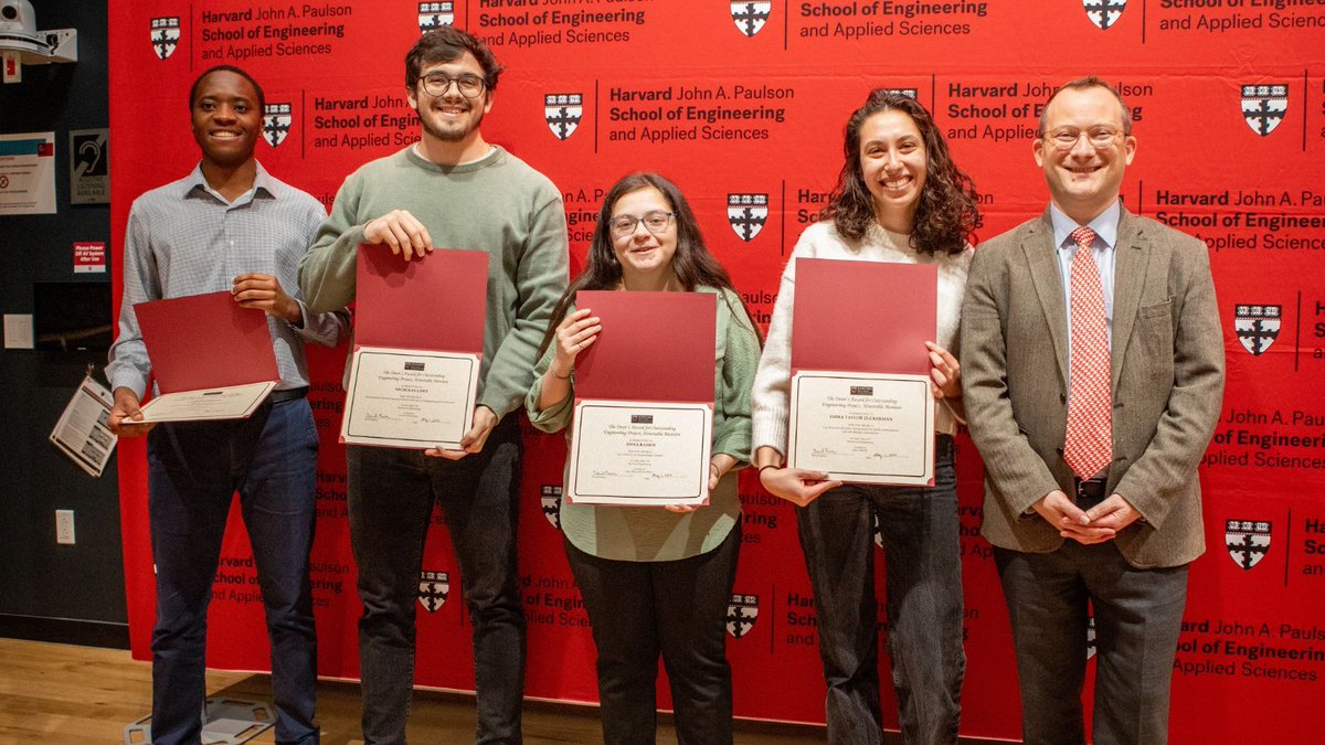 Six SEAS seniors recognized with Dean’s Award for Outstanding Engineering Projects. Projects included a method to detect earthquake victims, a quadcopter drone with advanced maneuverability, and an image-to-text application for the visually impaired. buff.ly/3UyBV4P