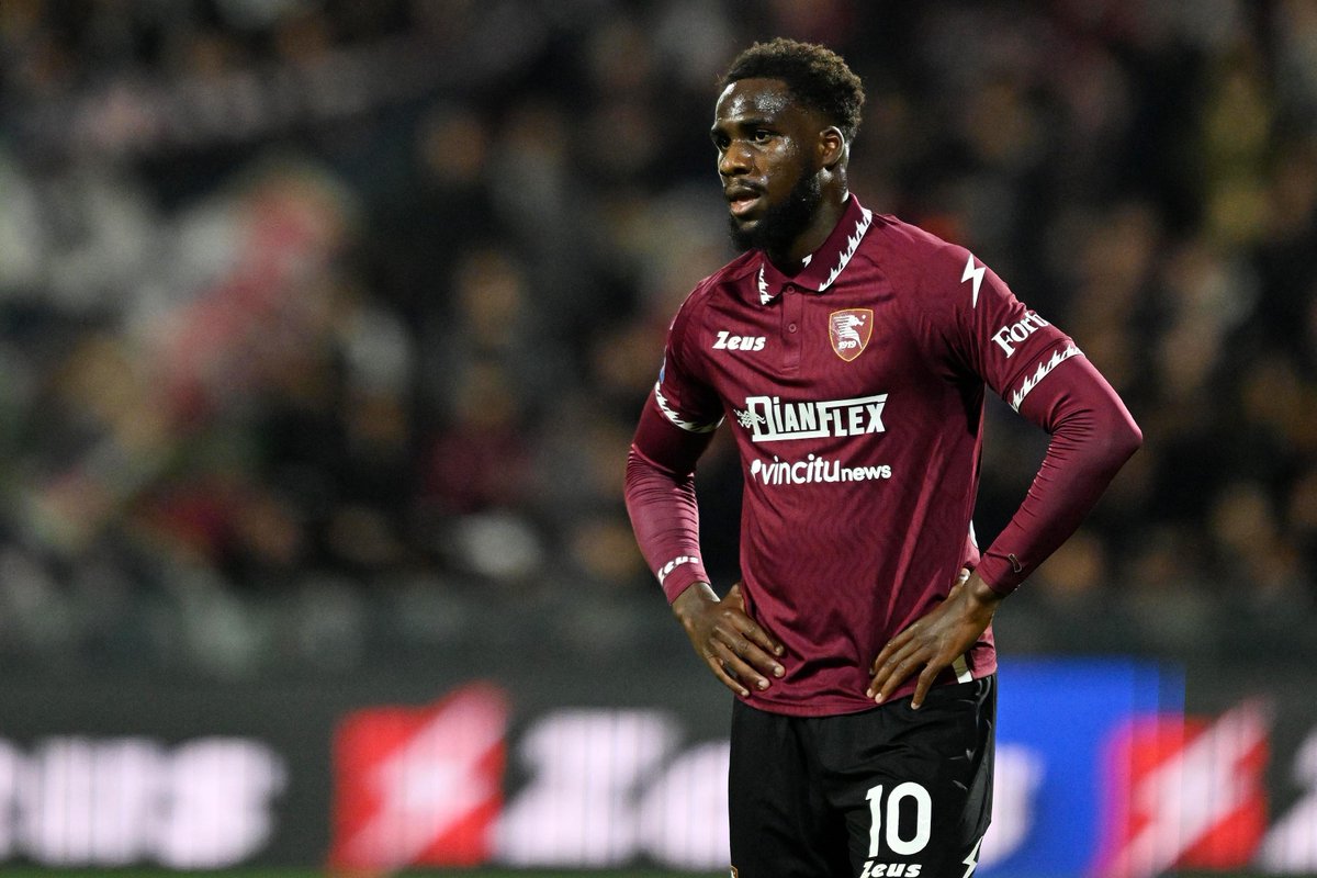 Salernitana's decision to block Boulaye Dia's potential move to #WWFC last summer has been labelled as a 'serious mistake'. #Wolves offered to sign the striker on loan last year with an option to buy, a move Salernitana president Danilo Iervolino was inclined to accept to make…