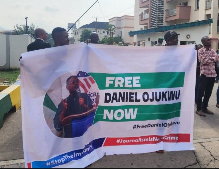 Protesters demand release of FIJ journalist, Daniel Ojukwu Ojukwu went missing on May 1, with phone numbers disconnected. He was moved to Abuja's National Cybercrime Centre by Police Inspector-General Olukayode Egbetokun's Intelligence Response Team. #Madrid #vini