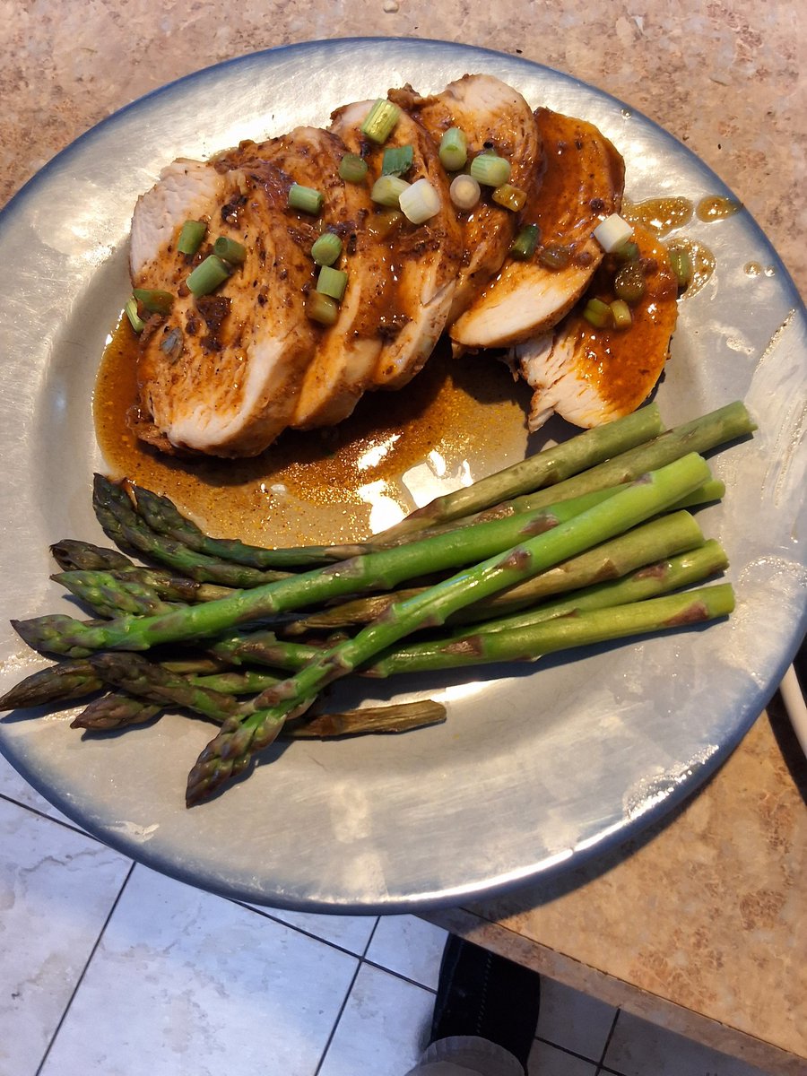 Chicken Lazone with asparagus à la Chef John from @foodwishes