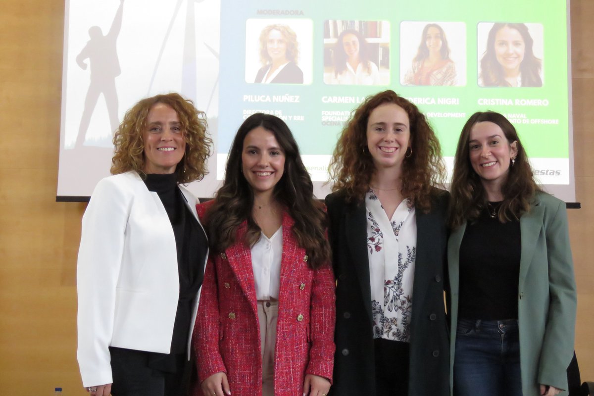 aeeolica's tweet photo. Por último en #WindTalent hemos conocido la experiencia de 3 jóvenes talentos que se han incorporado recientemente a trabajar en el sector #eólico 👉Carmen Larrea de #OceanWinds, Federica Nigri de @Renantis_ y Cristina Romero de @esteyco https://t.co/7oIFj0tze6