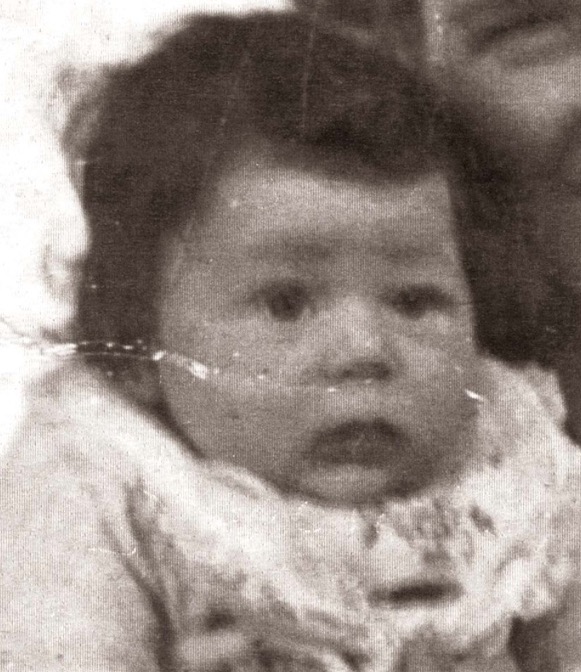 9 May 1943 | A French Jewish girl, Françoise Sukno, was born in Paris. She arrived in #Auschwitz on 2 August 1943 in a transport of 1,000 Jews deported from Drancy. She was among 727 of them murdered in a gas chamber after the selection.