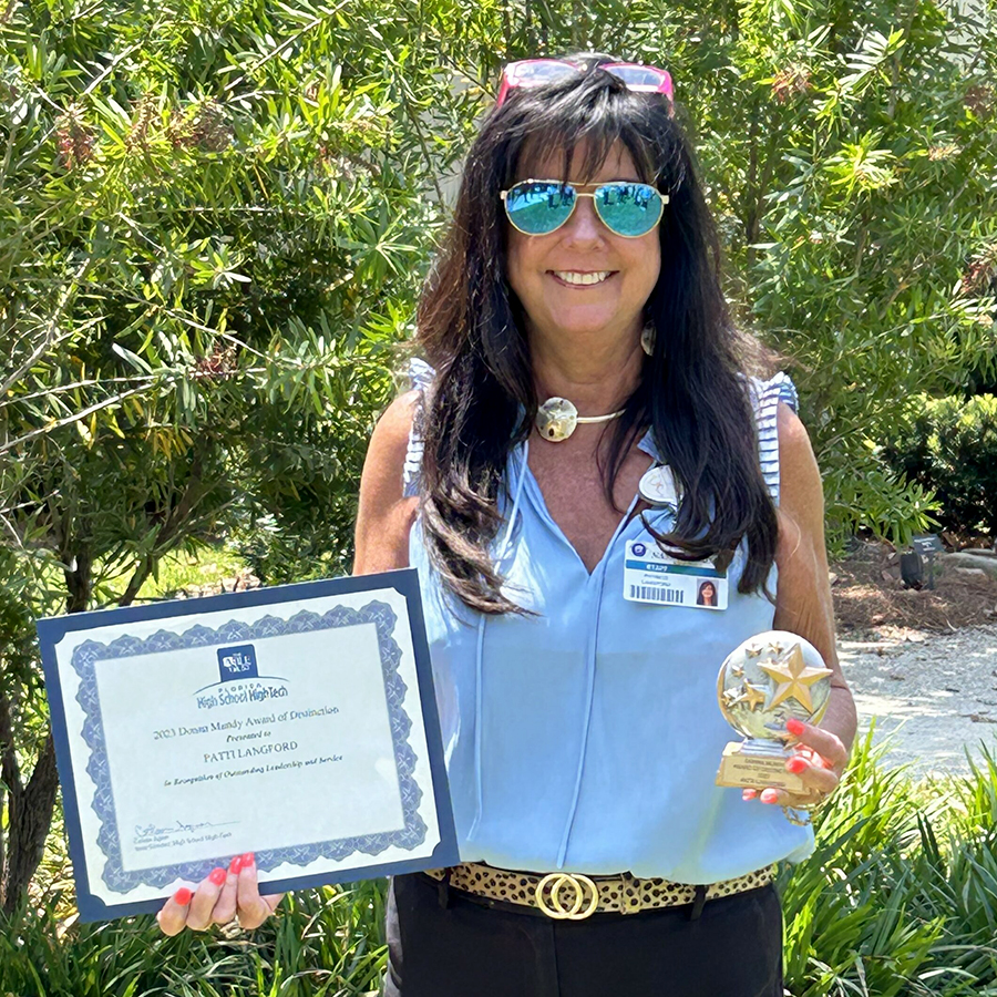 Named for #FloridaHSHT's founder, the Donna Mundy Award of Distinction is given at the High School High Tech Conference to a person or HSHT site leading the way for their peers. Congratulations to the 2023 recipient, Nassau County HSHT coordinator Patti Langford! @nassauschoolsfl