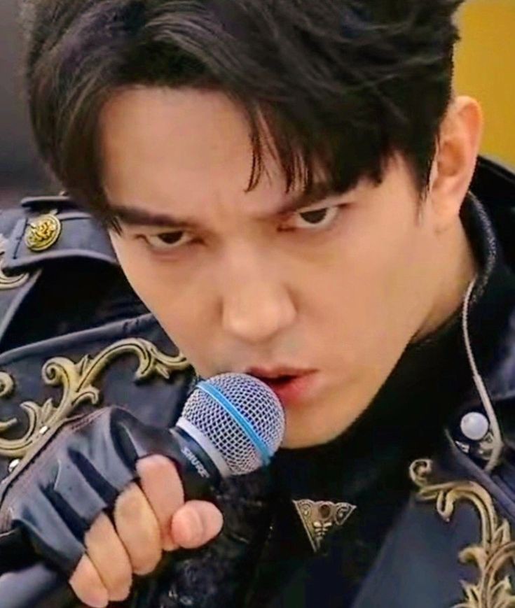 @Katarina2Di @Helendear007 @dimash_official You have an immense talent that always leaves me breathless, thank you for being so incredible. 30th BIRTHDAY CONCERT #DimashConcertIstanbul #DimashQudaibergen