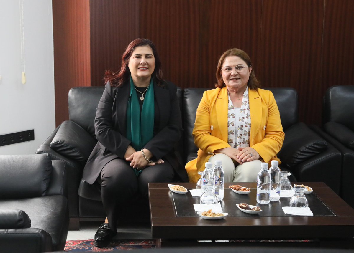 Didim Belediye Başkanımız Sn. Hatice Gençay’ı ziyaret ederek başarı dileklerimizi ilettik.

Didim’e birlik ve beraberlik içerisinde hizmet etmeye devam edeceğiz.