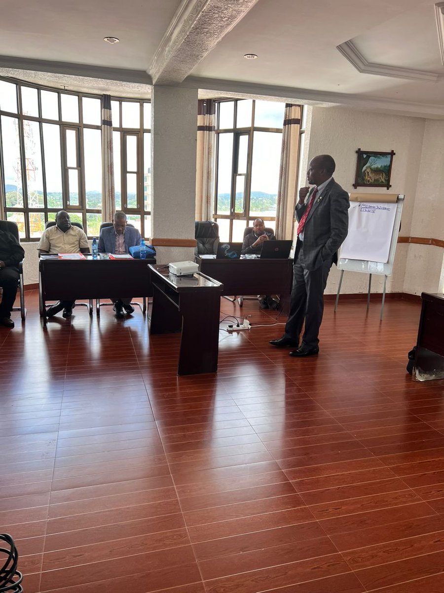 Day 2 of Training of Trainers workshop in Arusha, Tanzania, supported by @Smiletrain. @cosecsa recognizes the vital role of leadership and teamwork in enhancing surgical outcomes in the region. Empowering surgical leaders for brighter future of #surgery! #GlobalSurgery #Teamwork