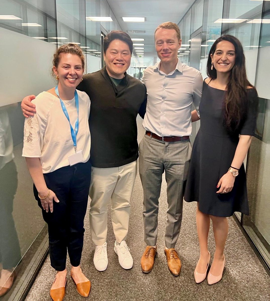 Every teacher/mentor lives for these moments! 4 of my former grad students from @mcgillu, all leaders now, and working with @WHO this week, on guidelines for TB So darned proud! Alice Zwerling, Hojoon Sohn, @sgschumacher & @MikashmiKohli
