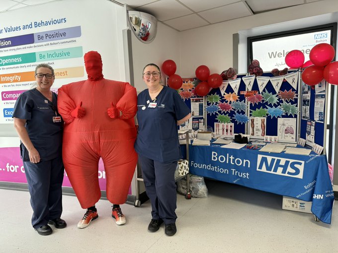 It's #NationalThrombosisWeek! Let's increase awareness of the causes and effects of thrombosis and how it can be prevented.

Come and say Hi 👋 to our DVT team at the main entrance at the Royal Bolton Hospital.