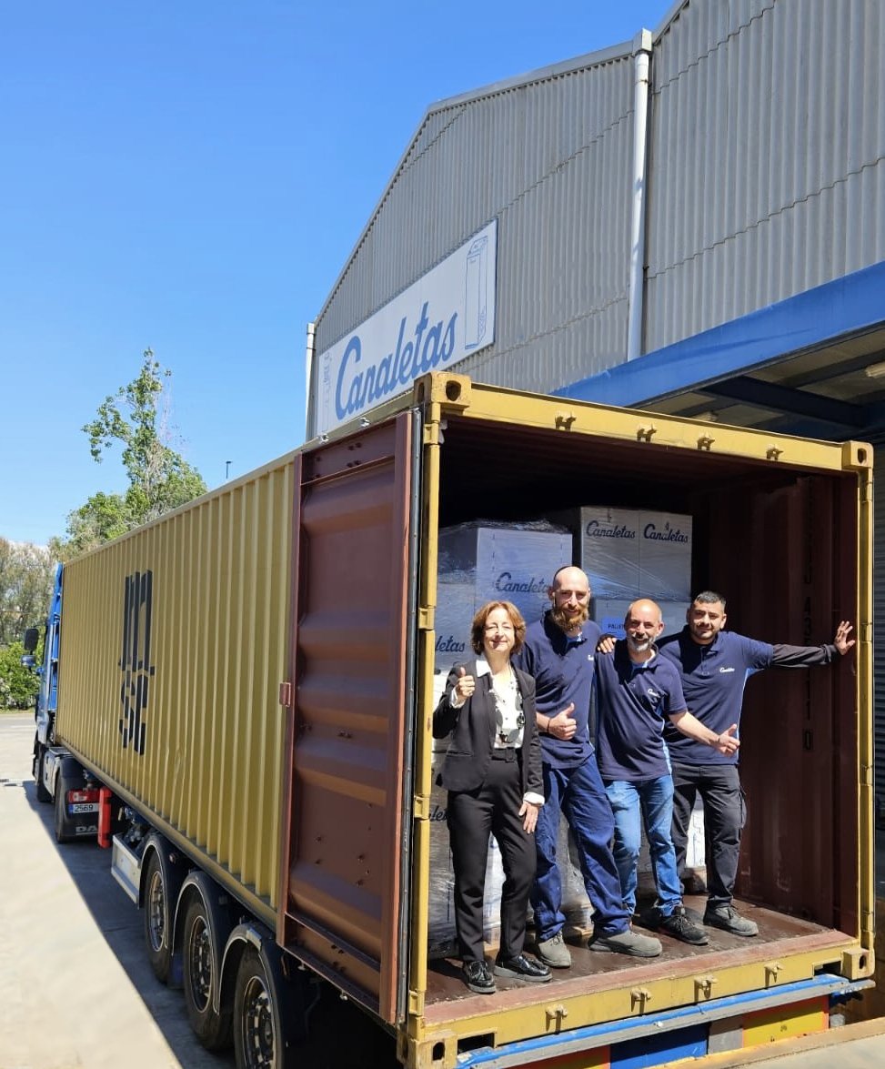 🚢 We continue our mission to provide drinking water solutions. 🇸🇦This time to the Middle East, destination: Saudi Arabia!
We're shipping out an entire container with our Series EF water dispensers.
#waterdispenser #ColdWater #export #ReverseOsmosis #Canaletas