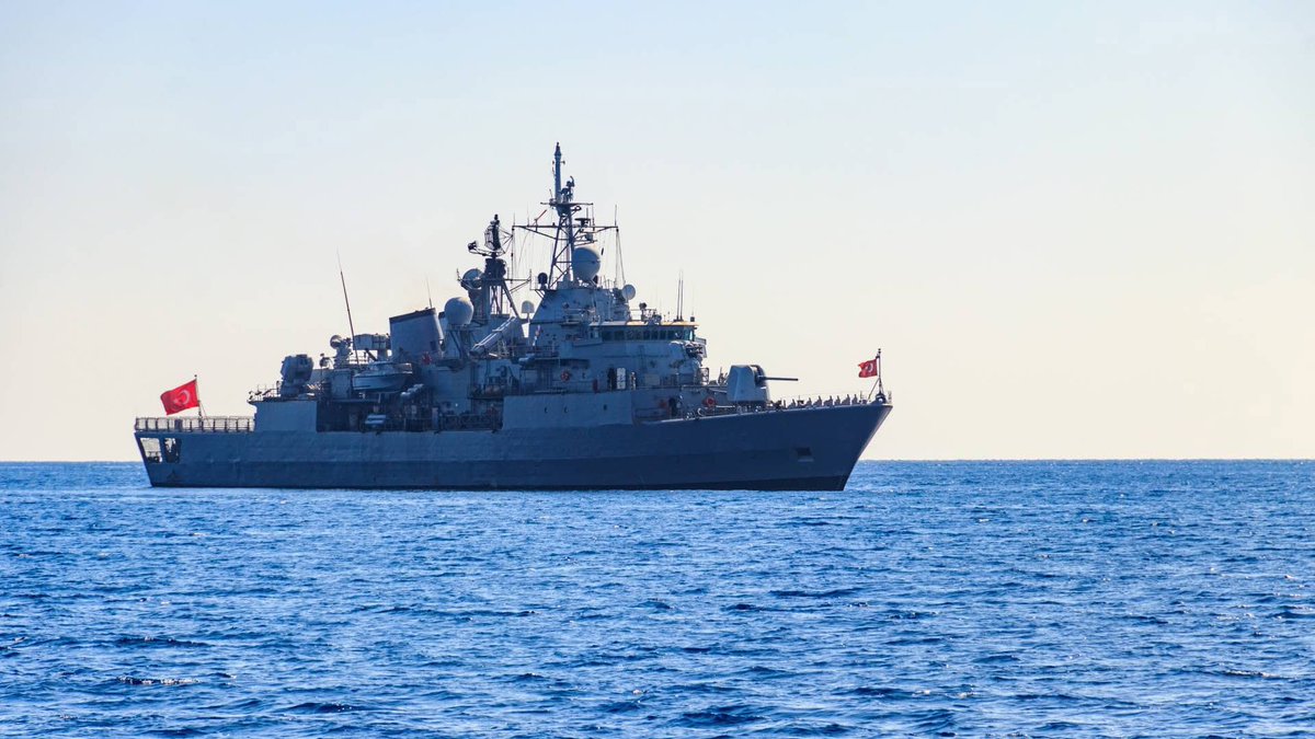 Greek Navy vigilant during massive Turkish military exercise greekcitytimes.com/2024/05/09/gre…