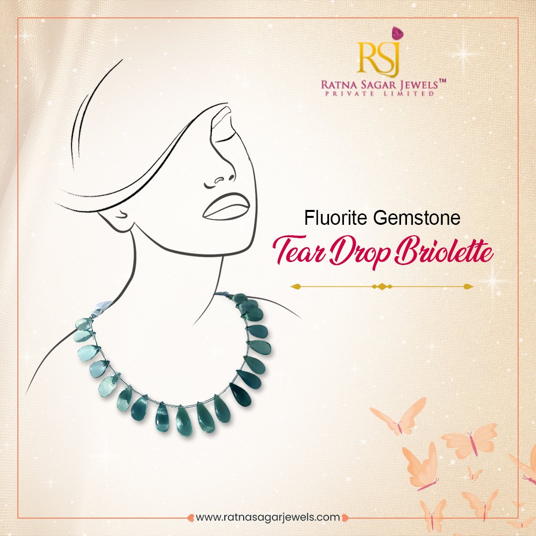 Drop a hint of elegance with our Fluorite Gemstone - Tear Drop Briolette. Each piece a symbol of sophistication and grace.
.
Order now- ratnasagarjewels.com/product-fluori…
.
#RatnaSagarJewels #GemstoneBeads #BeadedJewelry #HandmadeJewelry #GemstoneLove #JewelryDesigns