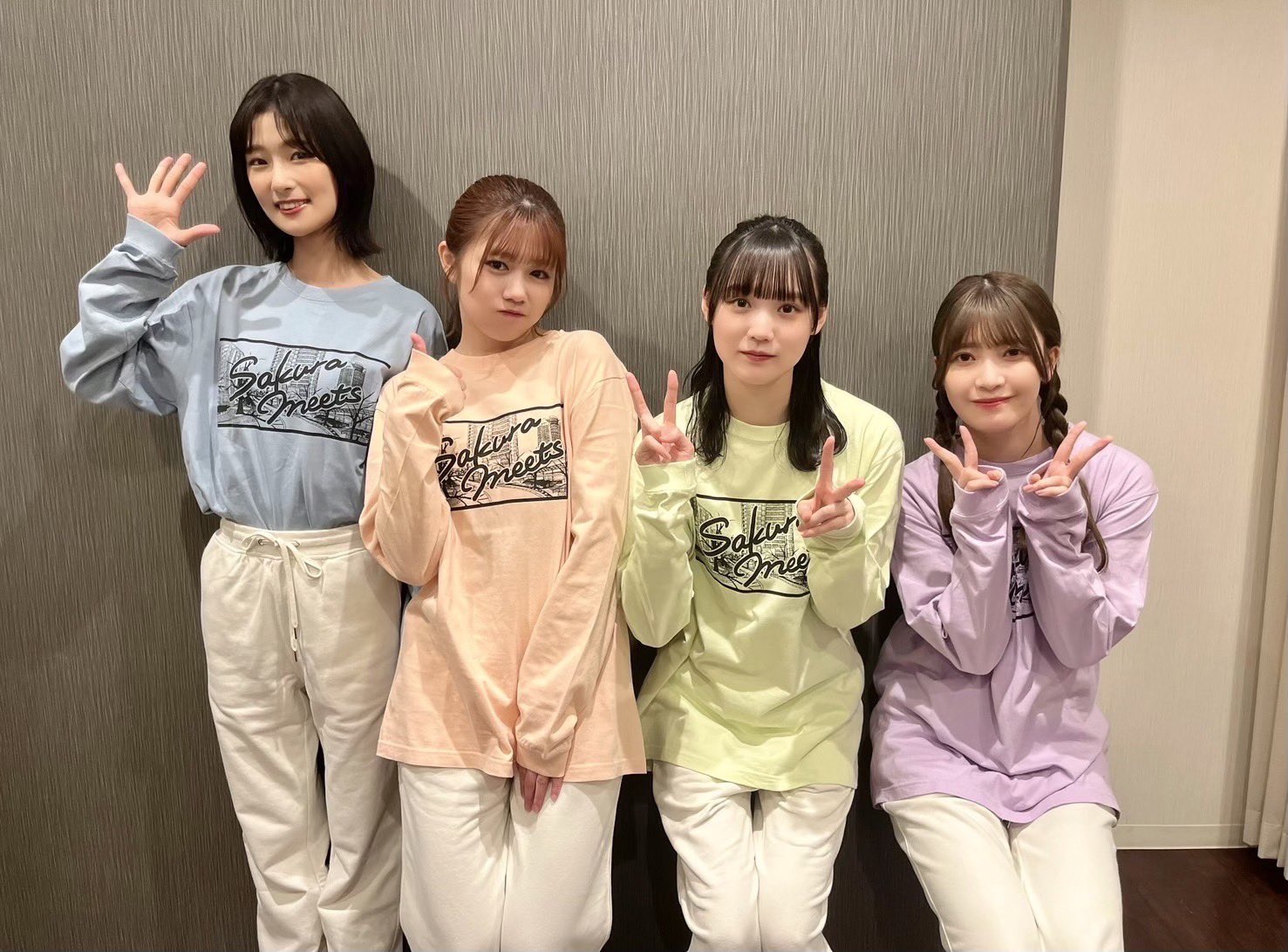 櫻坂46 サクラミーツ　増本綺良スウェットLサイズ さくら🌸私服・衣装特定 on X: 