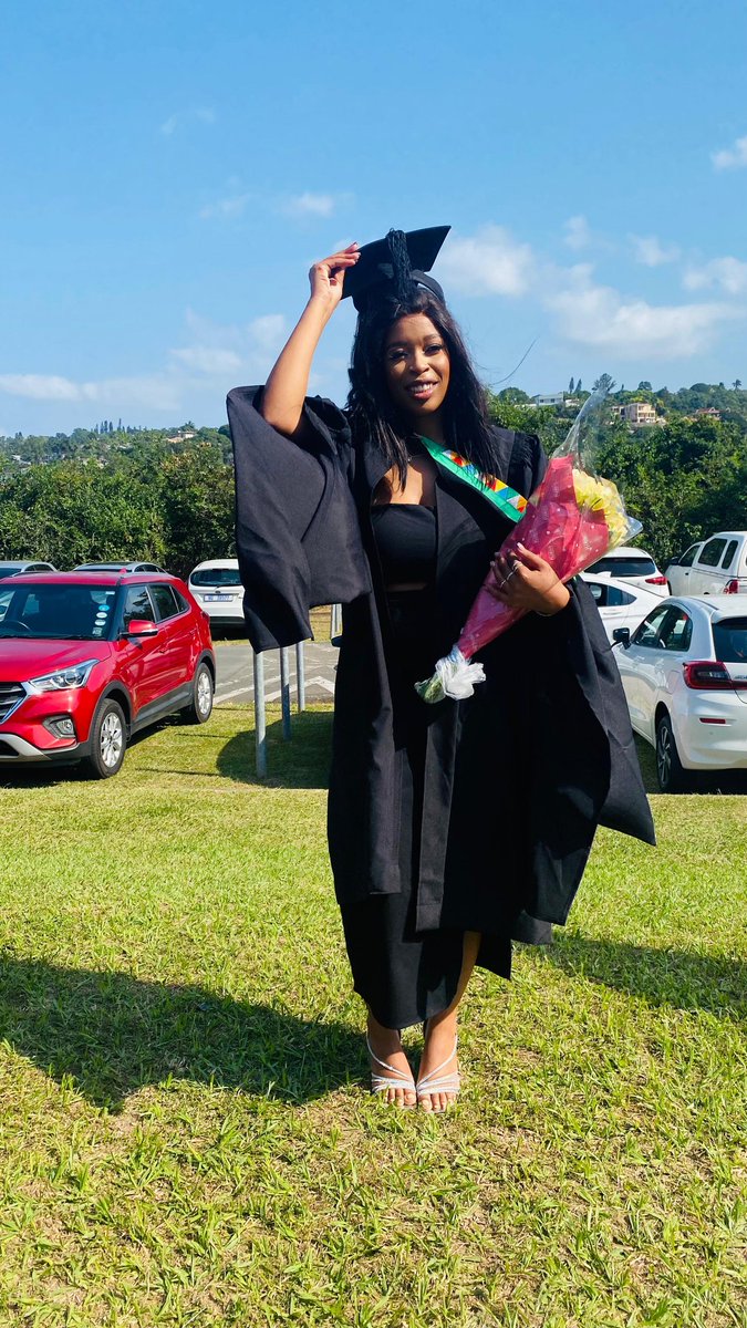 #UKZNGrad2024 #UKZN 
#NQF8 in the bag, Electrical Engineering graduate ♥️