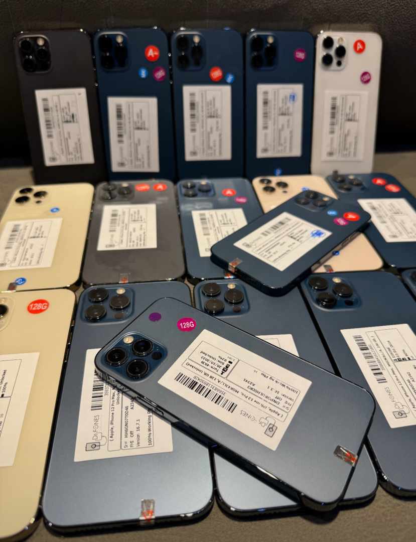 Premium Uk 🇬🇧 USED iPhone 12 Pro &amp; 12 Pro Max 128gb/256gb! Order Now