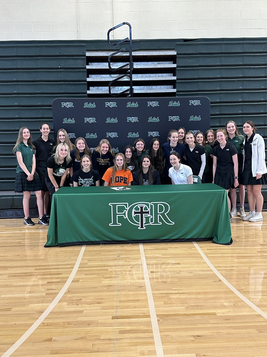 Congratulations to FGR senior Erin Stuk on signing her NLI today! Erin will continue her academic and athletic career at Hope College where she will run Cross Country and Track! Go Irish! ☘️ Go Dutchmen!