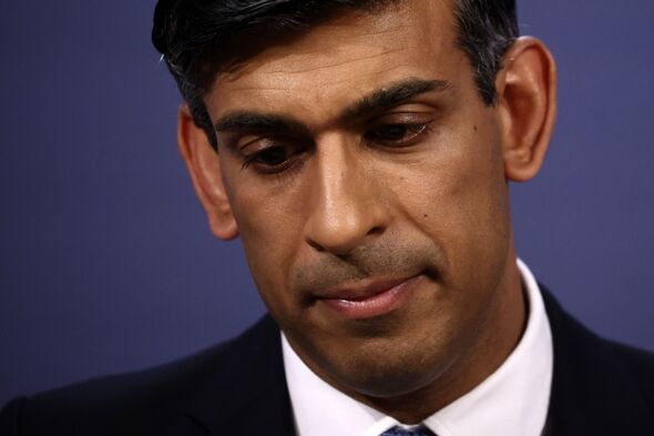 🇬🇧 Rishi Sunak has been an unmitigated disaster as PM

He will never be forgiven for his betrayal of Boris
There is no connection with the voters
The party is in freefall
The man is a delusional idiot

RESIGN - fgs man, just go
#ResignRishi #SunakOut 🇬🇧