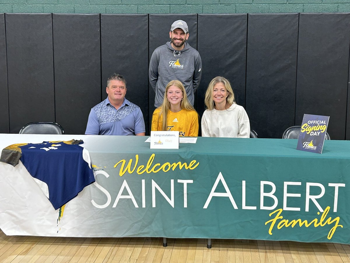 CSM Soccer (@csm_soccer) on Twitter photo ITS OFFICIAL! <a href="/KlusmanElla/">ella klusman</a> is a 🔥! Super excited about her to join us in the fall! We got a good one! <a href="/SAsaintessoccer/">@Stalbertgirlssoccer</a> #Fall2024 #GoFlames ITS OFFICIAL! <a href="/KlusmanElla/">ella klusman</a> is a 🔥! Super excited about her to join us in the fall! We got a good one! <a href="/SAsaintessoccer/">@Stalbertgirlssoccer</a> #Fall2024 #GoFlames