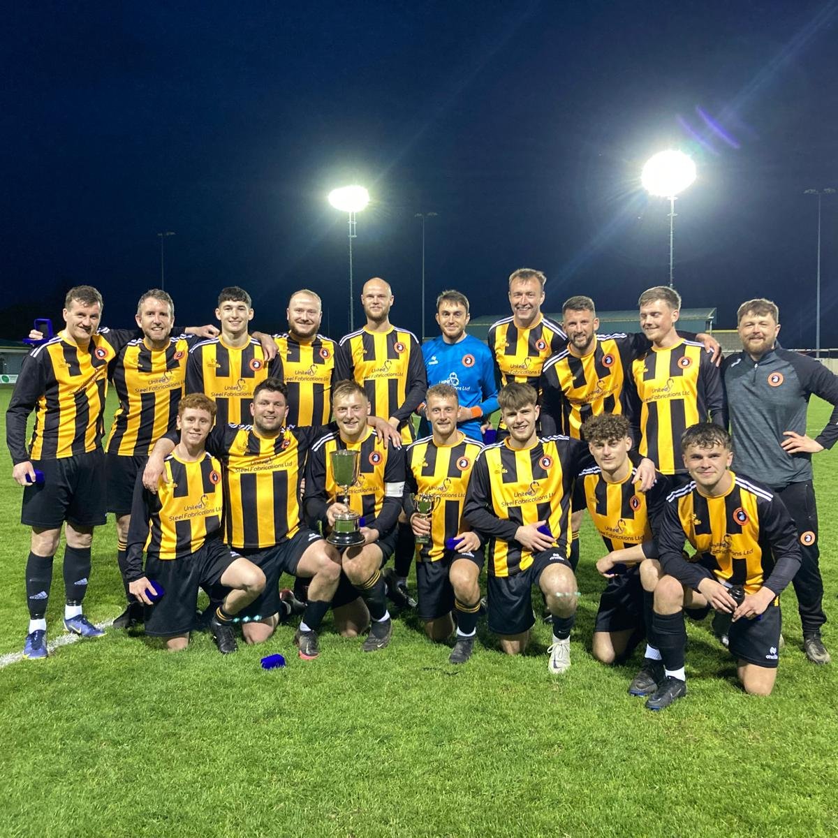 𝗘𝗮𝘀𝘁 𝗥𝗶𝗱𝗶𝗻𝗴 𝗙𝗔 (@eastridingfa) on Twitter photo 🏆 Congratulations to <a href="/BrandesAFC/">Brandesburton AFC</a> who last night lifted the East Riding FA Senior Country Cup after defeating Howden AFC 6-4 at <a href="/BridTownAFC/">Bridlington Town AFC</a>. 🏆 Congratulations to <a href="/BrandesAFC/">Brandesburton AFC</a> who last night lifted the East Riding FA Senior Country Cup after defeating Howden AFC 6-4 at <a href="/BridTownAFC/">Bridlington Town AFC</a>.
