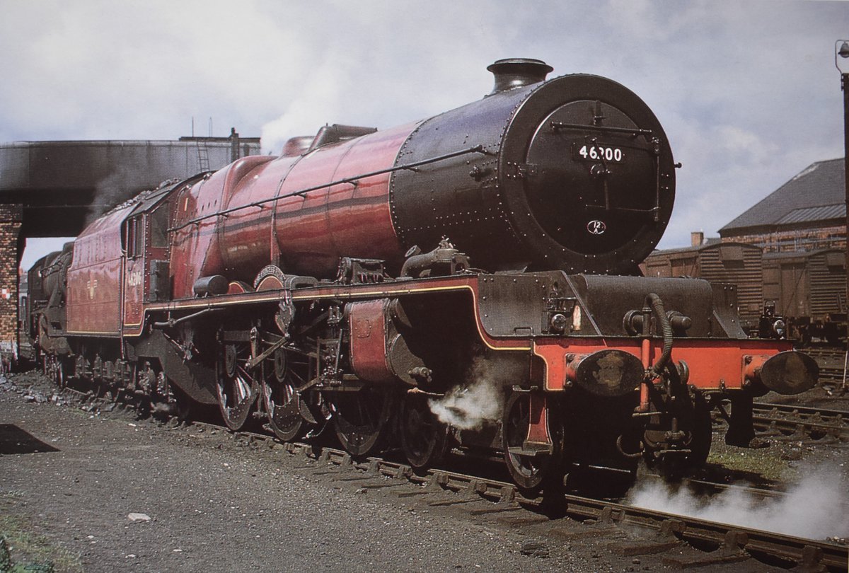 46200 'The Princess Royal' is seen at Llandudno Junction MPD after bringing in a RCTS railtour.
Date: 22nd July 1962?
📷 Photo by Derek Penney.
#steamlocomotive #1960s #NorthWales #engineshed #BritishRailways