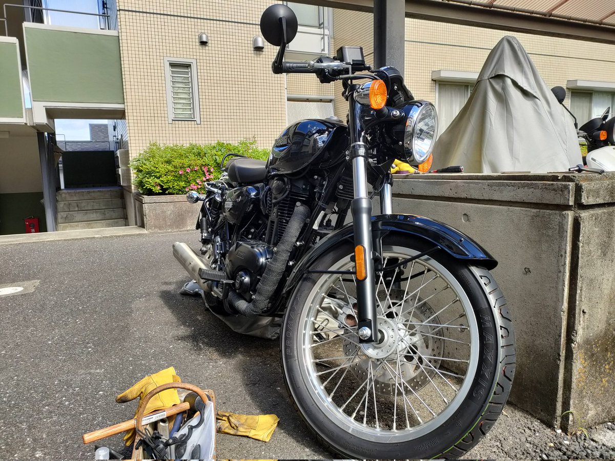 YBhiroaki's tweet photo. スワロー逆付け！
一気にコクピット周りがシャープになっていい感じ！
間違えて買ったミニスワローは、ケーブル類が干渉して着けられなかったので、導入検討されてる方はご注意ください。
#インペリアーレ https://t.co/sNa8D9hGOh