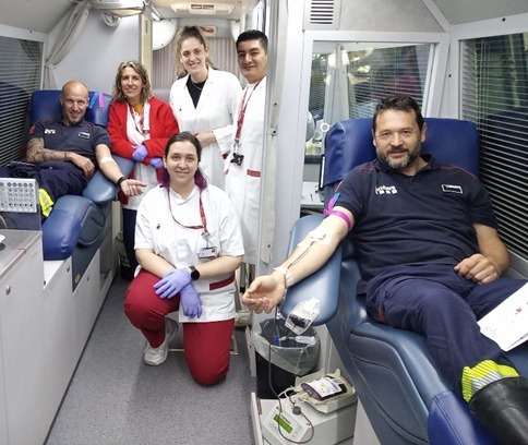 📃Finalitza amb èxit la campanya 'Els Bombers i les Bomberes t'acompanyen a donar sang' 👉 Consulta la nota de premsa: govern.cat/salapremsa/not… @bomberscat