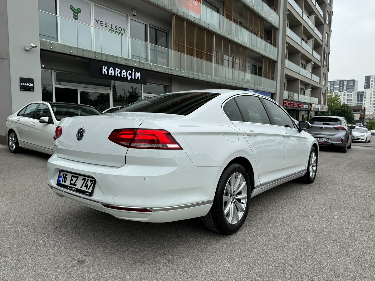 2018 Model
VW Passat 
1.6 TDi Bluemotion
Comfortline
75.000 Km
#karaçim