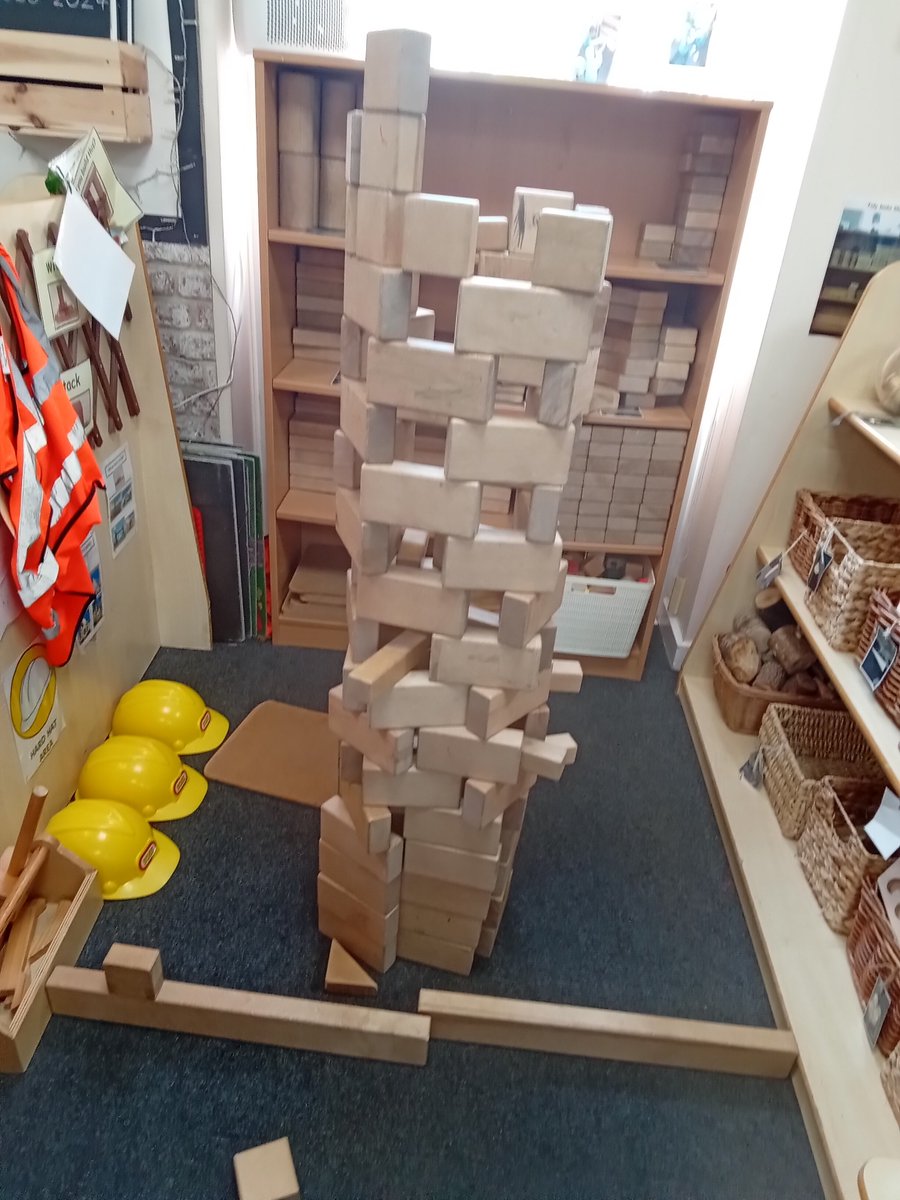 Wow ! A fantastic creation here in Reception today ! #designit #buildit #loveit