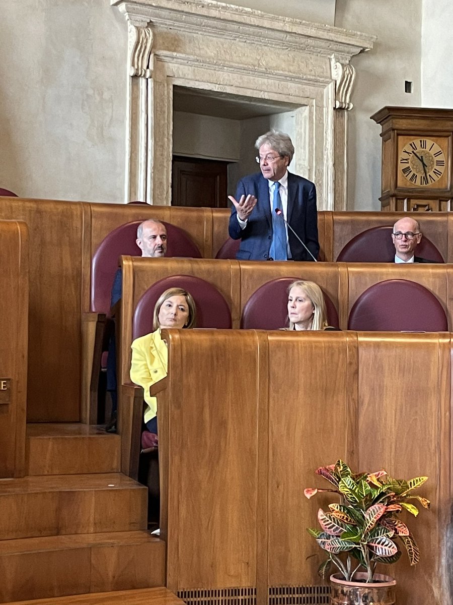 .@PaoloGentiloni: “Usiamo l’occasione del voto, la grande scommessa europea ha bisogno di nuove energie. Nel giorno della festa dell’Europa, siate consapevoli che l’Europa siete voi.” #9maggio #EuropeDay