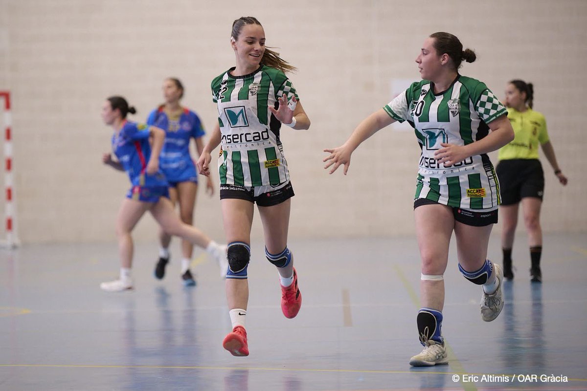 🤾‍♀️Al web hi teniu un extens reportatge del partit @BMMontequinto - @oargracia corresponent a la 1a jornada de la fase final de #DHPF. 📷 @ericaltimis #forçaOAR @SbdEsportEduca @insercad