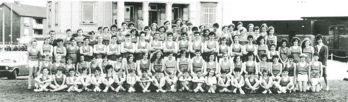 🔎 It's great seeing our pupils enjoying some summertime sports! 🏆 The photo below shows our School Athletics Squad, but can anyone guess when this photo was taken? 👇 We'd love to hear your memories of athletics from your time at HSOG. #HSOGThrowbackThursday