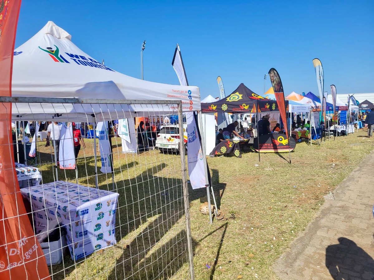 #PresidentialImbizo - The Department is exhibiting at Batlharos Sports Ground in Ga-Segonyana (NC) today. Visit us so that we can assist you with tourism information on our skills and incentive programmes. #DDM #TeamTourism #WeDoTourism