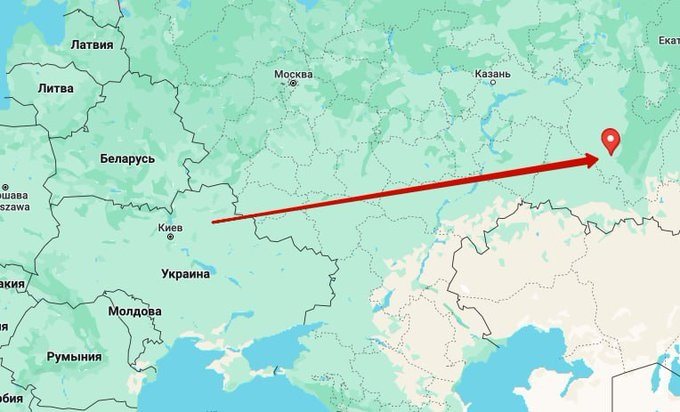 Дрон ВСУ атаковал завод 'Салаватнефтеоргсинтез' в городе Салават республики Башкортостан на расстоянии 1300 км..