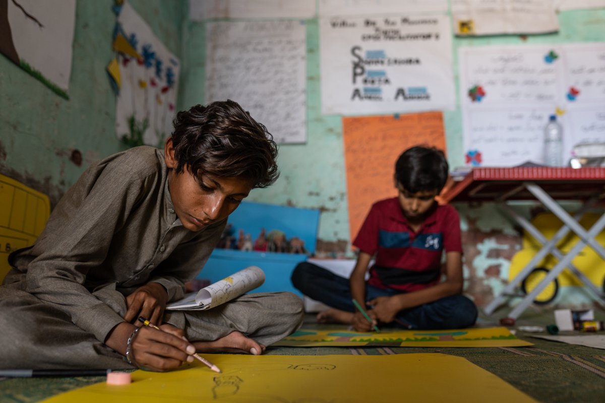We are pleased to launch 🆕 guidelines on #AnticipatoryAction for EiE! The Guidelines aim to support Education Clusters and their partners to take proactive approaches in addressing crises and ensuring continuity of learning in humanitarian emergencies. educationcluster.net/news/launch-an…