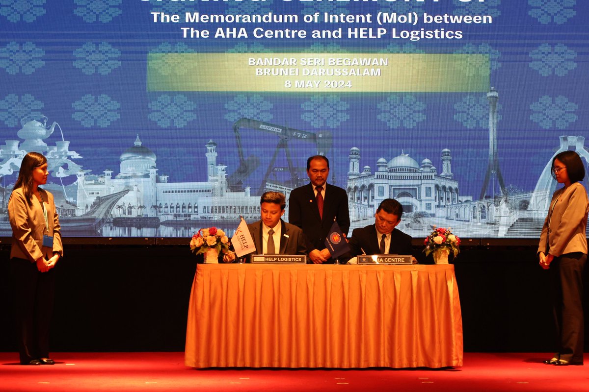 HELP Logistics tweet media