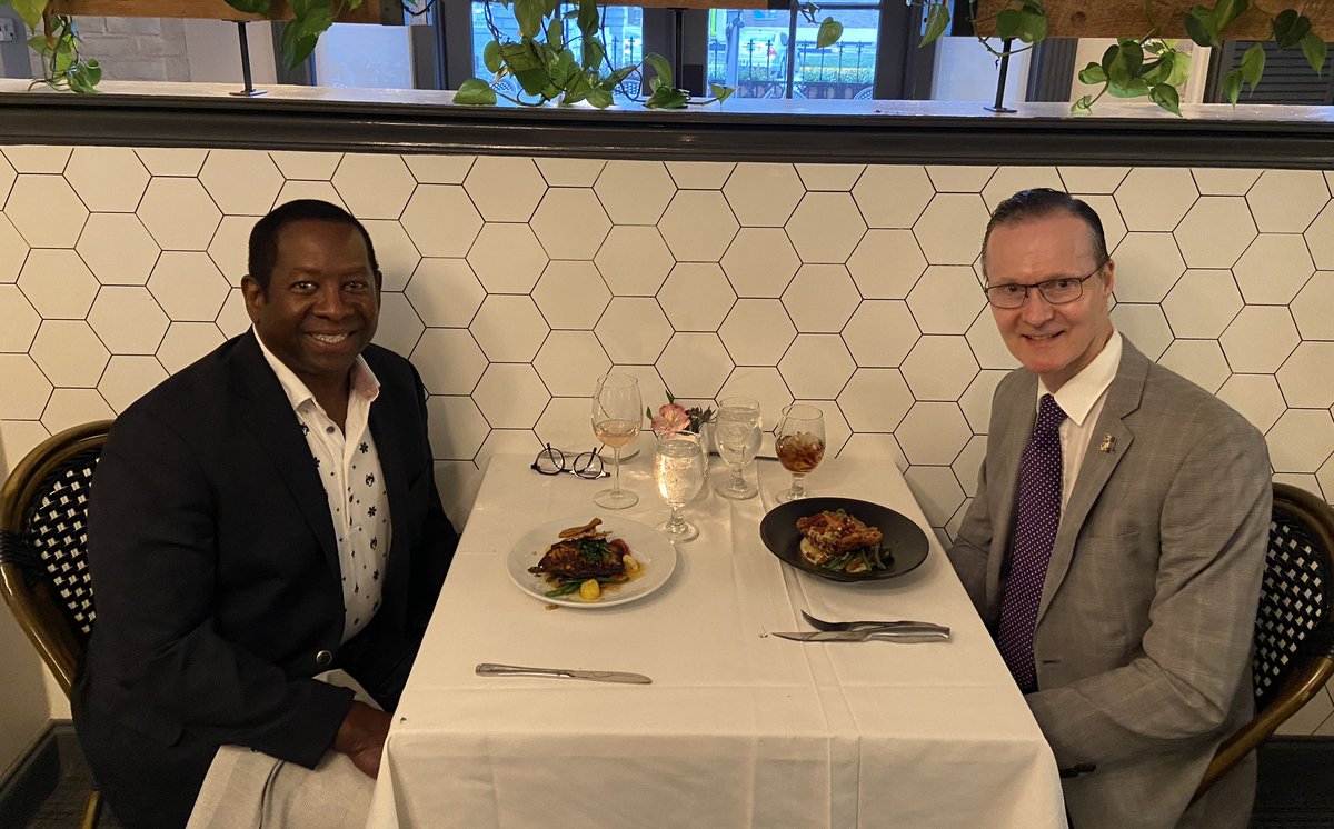 As always, I enjoyed the company of Dr. George Robinson yesterday night, telling him about all the great advances we’re making at his alma mater @LSUVetMed! We’re building winning teams for ALL of #Louisiana, as its only veterinary school! #LSU #ScholarshipFirst #BetteringLives