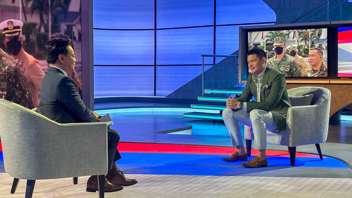 KAPUSO PRIMETIME KING DINGDONG DANTES, ABANGAN SA 24 ORAS! ✨ Sa pagpirma ng panibagong kontrata sa GMA Network ni Kapuso Primetime King Dingdong Dantes, ano-ano pa kaya ang aabangan sa kanya? Abangan ‘yan sa kanyang pagsalang sa GMA Integrated News Interviews sa @24OrasGMA!…