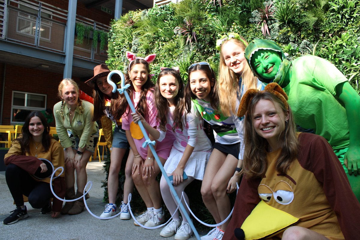 We say farewell to our Upper Sixth students as they embark on study leave📚. This morning was full of joy and creativity with some unforgettable costumes! We wish everyone the best of luck with their exams👏 #workwellandbehappy #ThisIsKGS @KGSheadmaster @HMC_Org