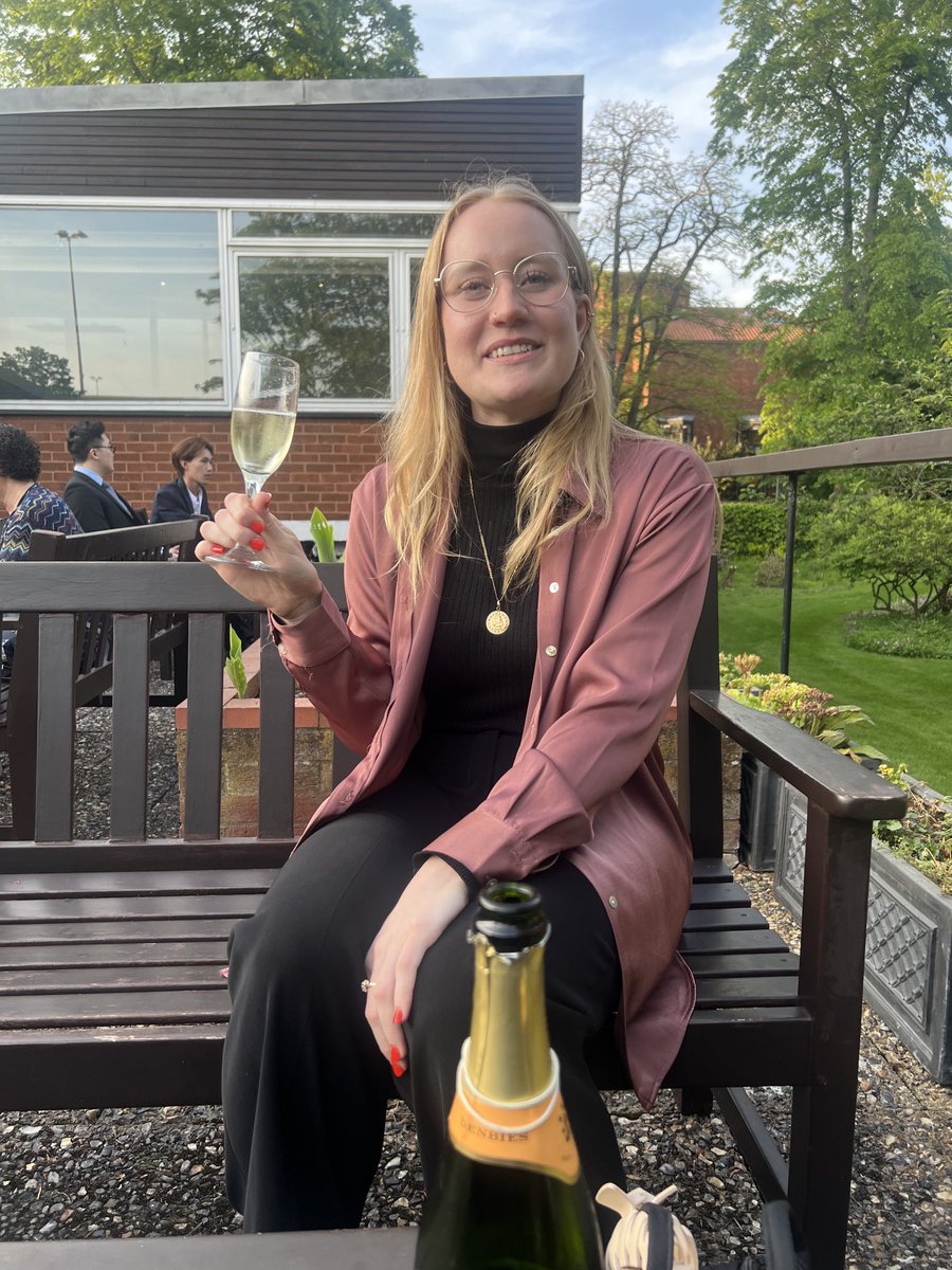 CamStroke's tweet photo. MANY CONGRATS to Amy Jolly for passing her PhD viva with minor corrections at viva in ⁦@clarehall_cam⁩ . Thanks to examiners Su Li and Michael Hornberger. ⁦@CamNeuro⁩ ⁦@Cambridgecardio⁩ ⁦@DarwinCollege⁩ https://t.co/n6vlSWxd0g
