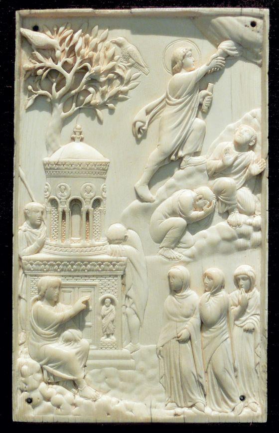 One of the oldest depictions of the Ascension in art is this ivory carving, dating from c400. Christ is still without a beard here. Isn't it wonderful how God reaches out his hand from a cloud to grasps Christ's? This Ivory would have had polychromy. #AscensionDay