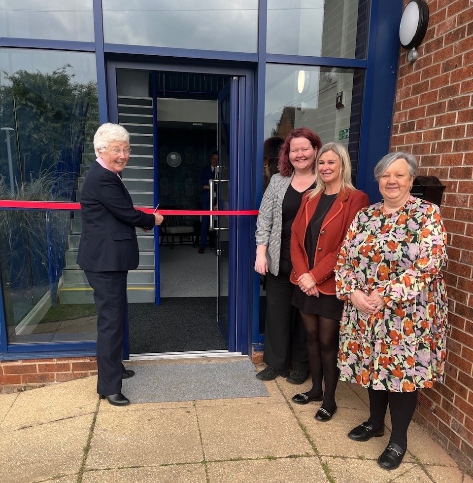The newly refurbished supported accommodation, Askern Court, has just reopened. Helping young people transition from care to independent living. Equipped with 5 self-contained flats, it fosters essential life skills for securing tenancies. 📰Read on: doncaster.gov.uk/News/new-home-…