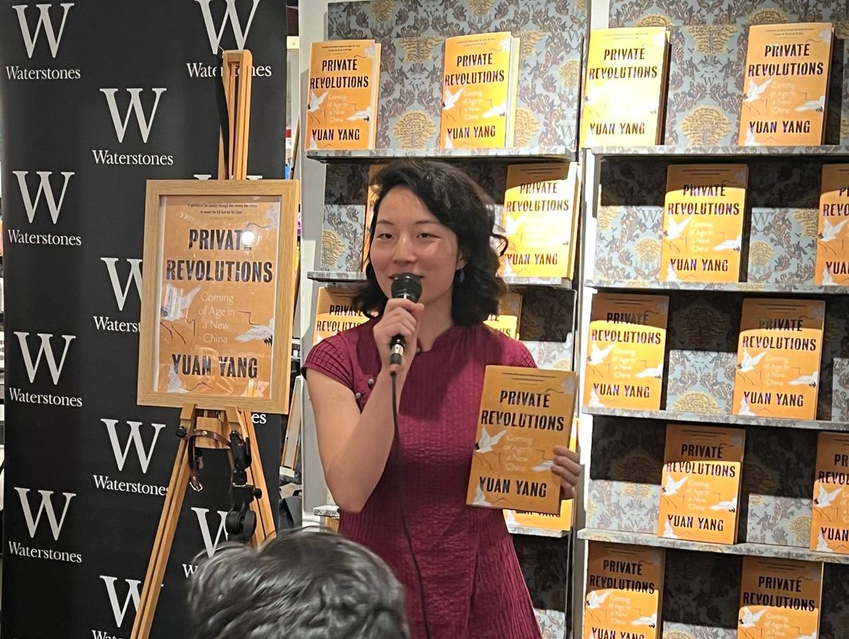 After six years of reporting in China for @FT, and years of writing and revising...my first book is out today. 'As powerfully intimate as it is politically incendiary' – @BritishVogue. Thank you @Waterstones for hosting the launch! Order online: waterstones.com/book/private-r…