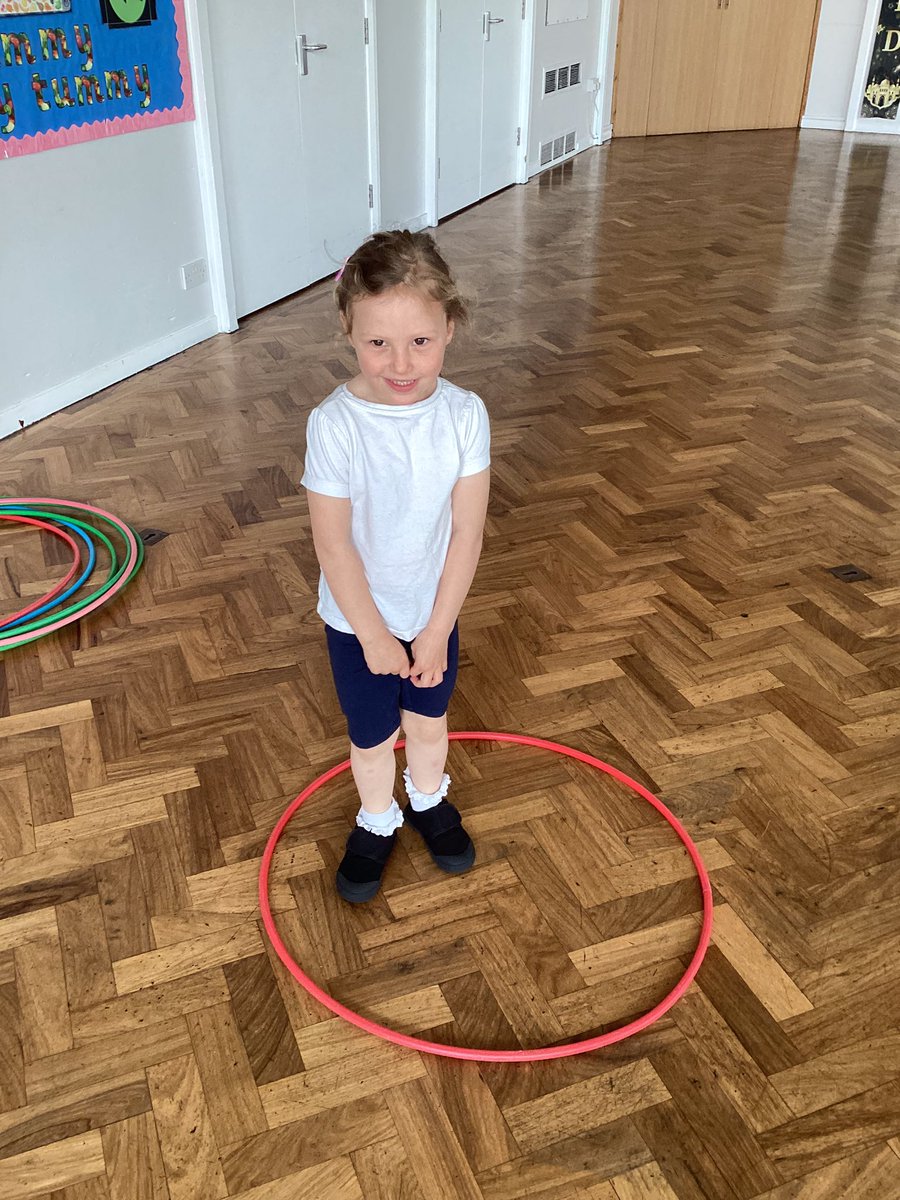 Nursery_GPS's tweet image. These children from the green group got themselves changed independently too! 👏 #Physicaldevelopment  #Receptionready @grimoldby_rec
