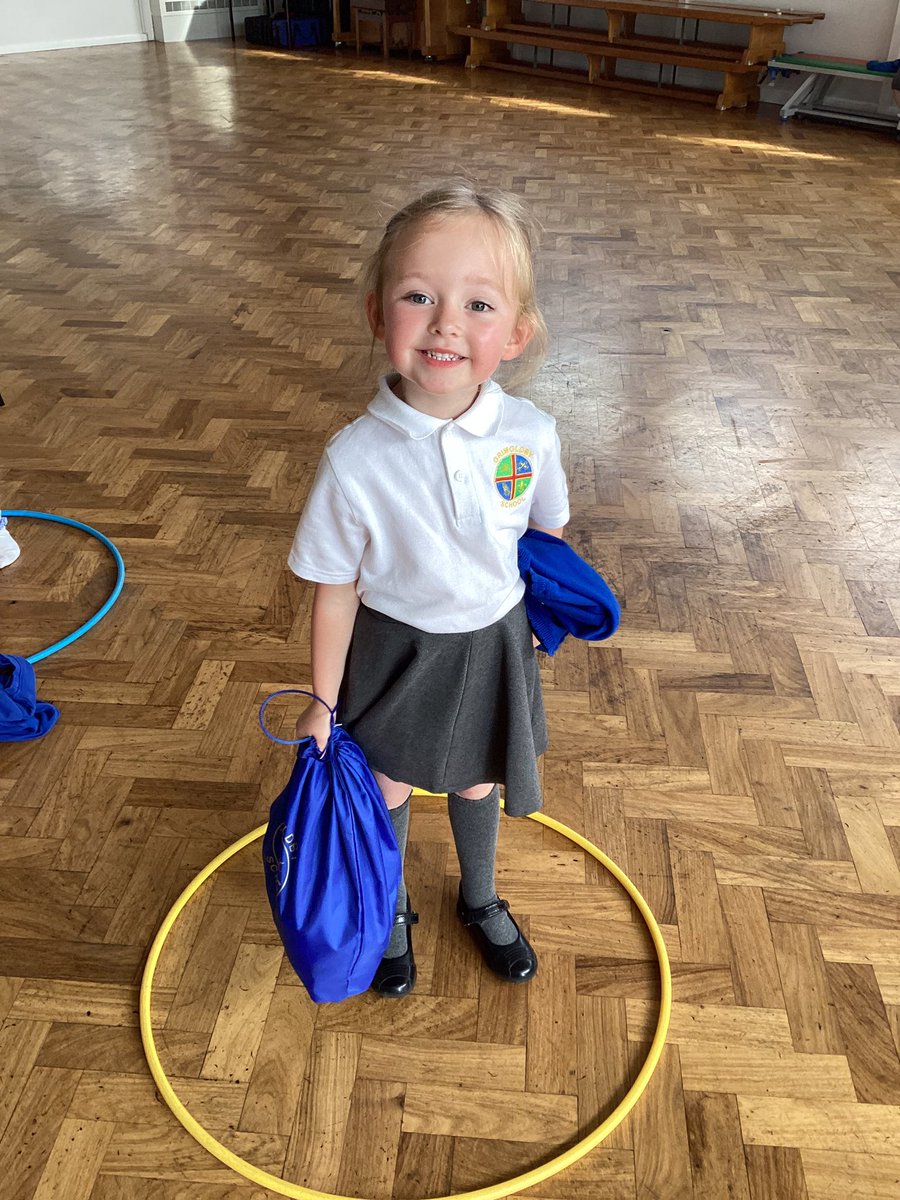 Nursery_GPS's tweet image. These children from the green group got themselves changed independently too! 👏 #Physicaldevelopment  #Receptionready @grimoldby_rec