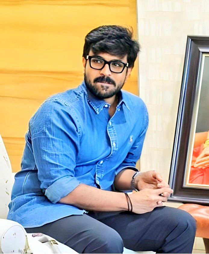 Such a Simple Man 🙏🙇 @AlwaysRamCharan