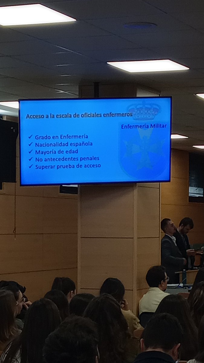 Enfermería Militar, de la mano de 
Alicia Moreno, Comandante Enfermero de la Inspección de Sanidad #hospitalGomezUlla