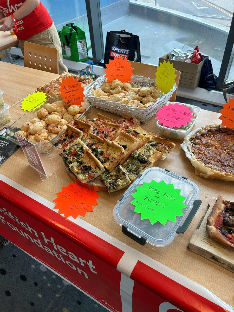 bakergroupcvs's tweet image. 📢🥳The Bake(r) sale has started in the Drum to raise money for @TheBHF 🫀

Please come along to get treats and raffle tickets until 14:00🎉

There is a wide range of sweet and savoury dishes on sale and they are flying off the table so get down early to avoid disappointment!🏃