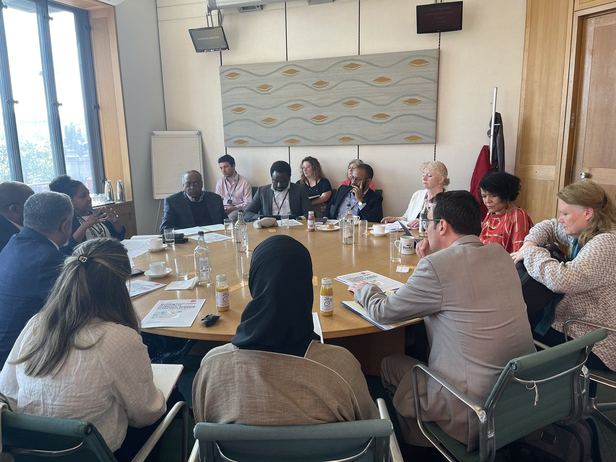 Royal African Society (@royafrisoc) on Twitter photo We’ve kicked off the <a href="/AfricaAPPG/">APPG for Africa</a> roundtable ‘Shifting from crisis response to resilience-building in the Horn of Africa’. Thank you to the APPG co-chairs <a href="/jonny_oates/">Lord Jonny Oates</a> & <a href="/ChiOnwurah/">Chi Onwurah 💙</a> for facilitating this important conversation. We’ve kicked off the <a href="/AfricaAPPG/">APPG for Africa</a> roundtable ‘Shifting from crisis response to resilience-building in the Horn of Africa’. Thank you to the APPG co-chairs <a href="/jonny_oates/">Lord Jonny Oates</a> & <a href="/ChiOnwurah/">Chi Onwurah 💙</a> for facilitating this important conversation.