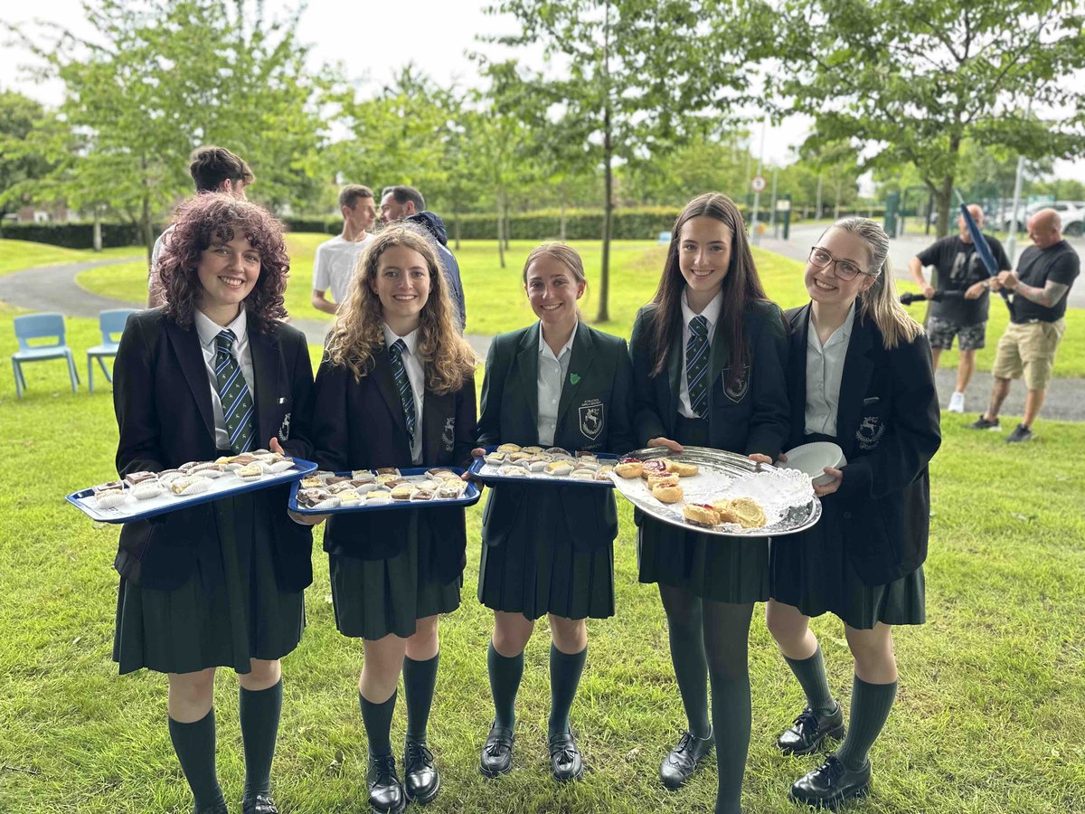 📣 Save the date! 📣 Class of 2024 Tea Party 🦌 ☕️ 🍰 🗓️ Tuesday 25 June ⏱️ 4.00pm-5.30pm 📍 School Grounds 🍰 Tea, coffee, scones etc 🙋‍♂️ Pupils, parents and staff