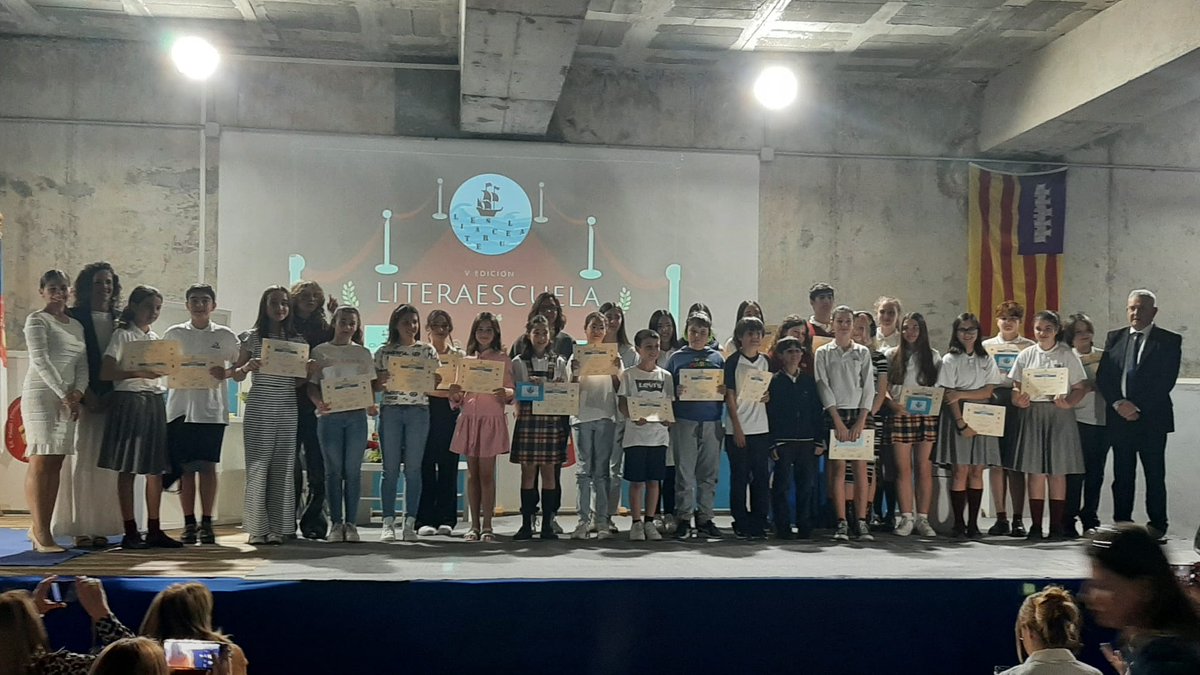 CeceiBalears's tweet photo. Este jueves se celebró la V edición de la gala Literaescuela en el Colegio Juan de la Cierva en la que participaron 8 centros de @ceceiBalears, de los cuales 2 era de Ibiza.
https://t.co/F9NeMppX3n
#ceceib #educación #escuelaconcertada #escuelaprivada #clusteredu #literaescuela https://t.co/KHalgXXGph